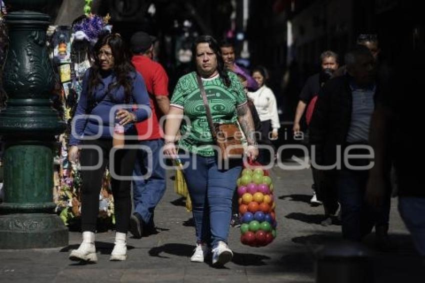 AÑO NUEVO . COMPRAS