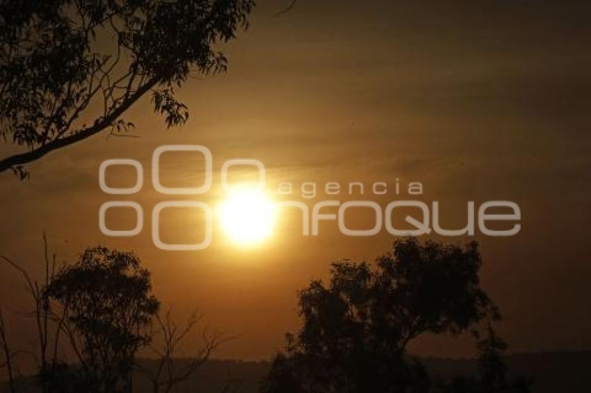 AÑO NUEVO . AMANECER