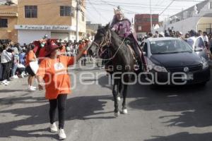 DESFILE DE LOS MOROS