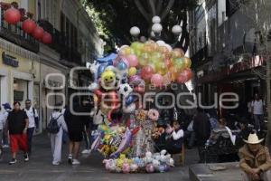 GLOBOS . REYES MAGOS