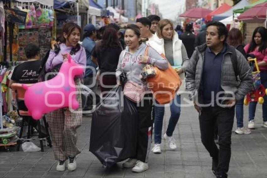VENTA DE JUGUETES . CENTRO