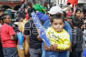 DÍA DE REYES . DONACIÓN DE JUGUETES