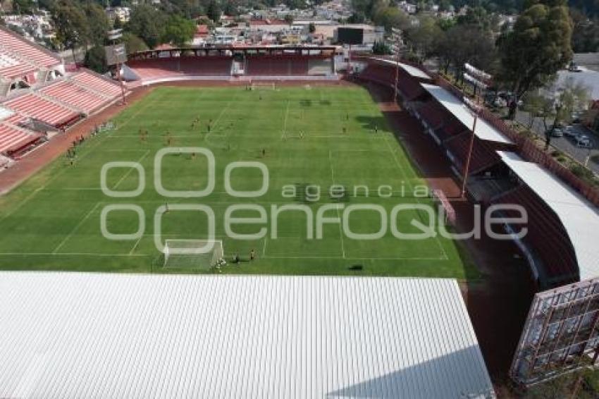 TLAXCALA . MANTENIMIENTO ESTADIO TLAHUICOLE