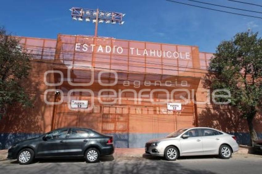 TLAXCALA . MANTENIMIENTO ESTADIO TLAHUICOLE