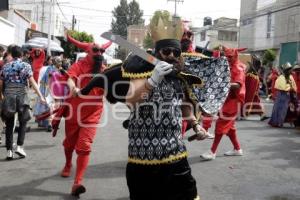 TRADICIONES . DOCE PARES DE FRANCIA