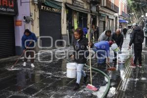 AMBULANTES . LIMPIEZA