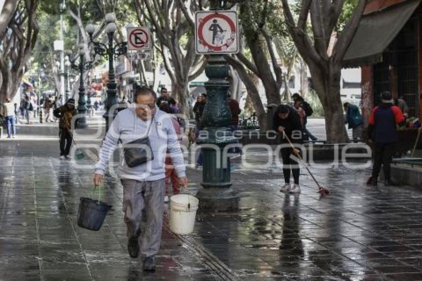 AMBULANTES . LIMPIEZA