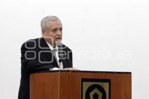 ISSSTEP . LUIS ANTONIO GODINA