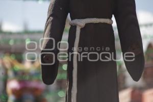 VANDALIZAN ESTATUA EL PARIAN