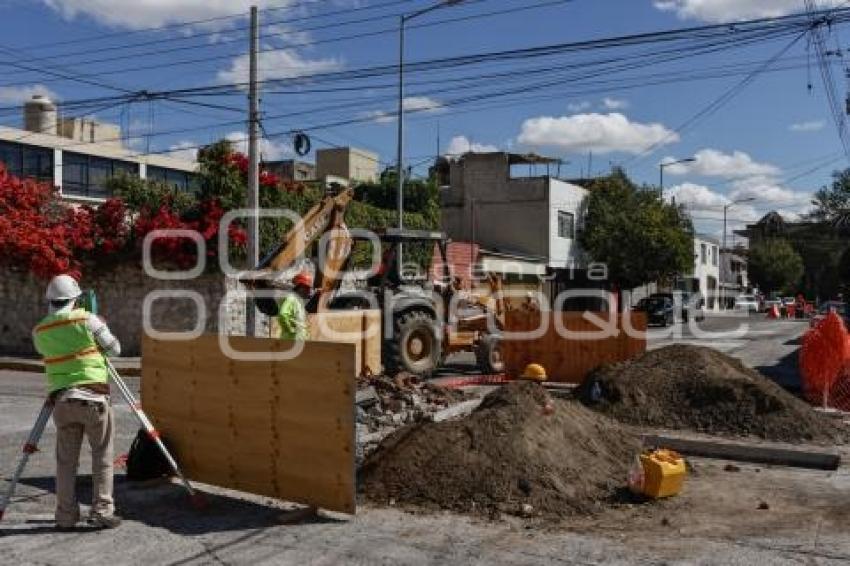 AGUA DE PUEBLA . OBRA