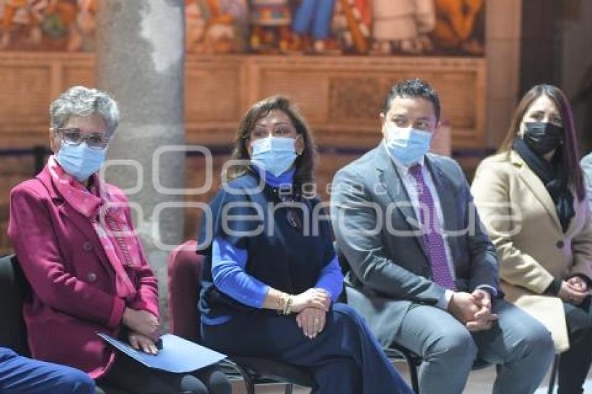 TLAXCALA . ENTREGA RECONOCIMIENTO INCAN