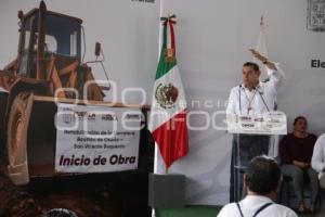 ACATLÁN . VISITA GOBERNADOR