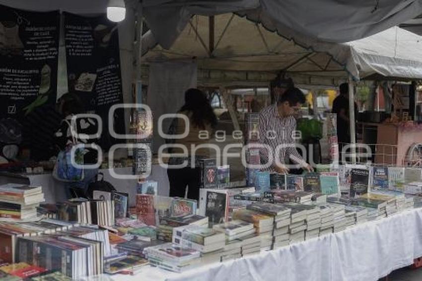 FERIA DEL LIBRO
