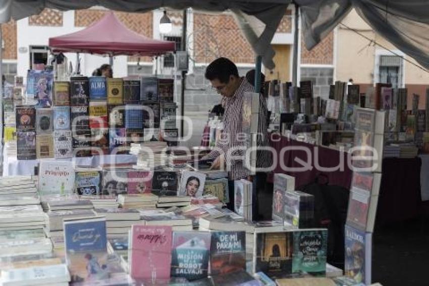 FERIA DEL LIBRO