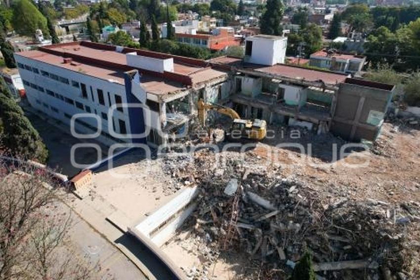 TLAXCALA . DEMOLICIÓN HOSPITAL GENERAL