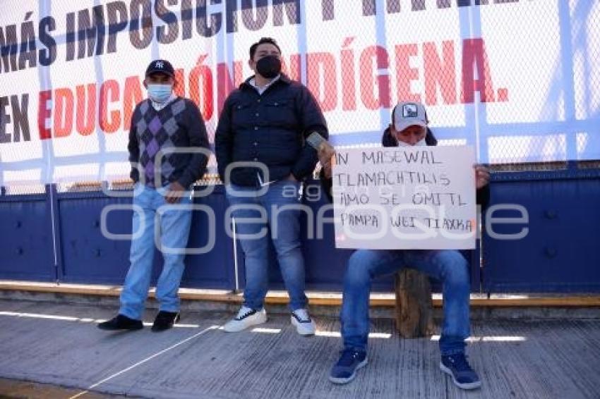 TLAXCALA . MANIFESTACIÓN SEP - USET