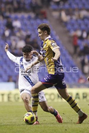 FÚTBOL . CLUB PUEBLA VS SAN LUIS