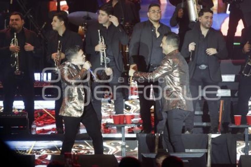 JORGE MEDINA Y JOSI CUEN