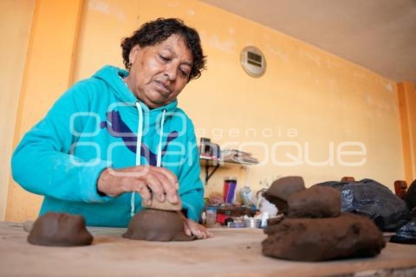 TLAXCALA . ELABORACIÓN BARRO BRUÑIDO