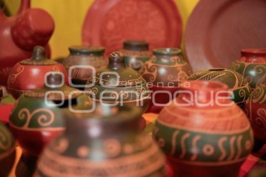 TLAXCALA . ELABORACIÓN BARRO BRUÑIDO