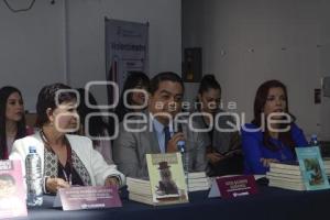 BUAP . ENTREGA DE LIBROS