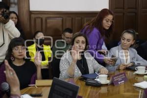 REGIDORES . COMISIÓN DE DERECHOS HUMANOS