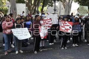 FNERRR . MANIFESTACIÓN