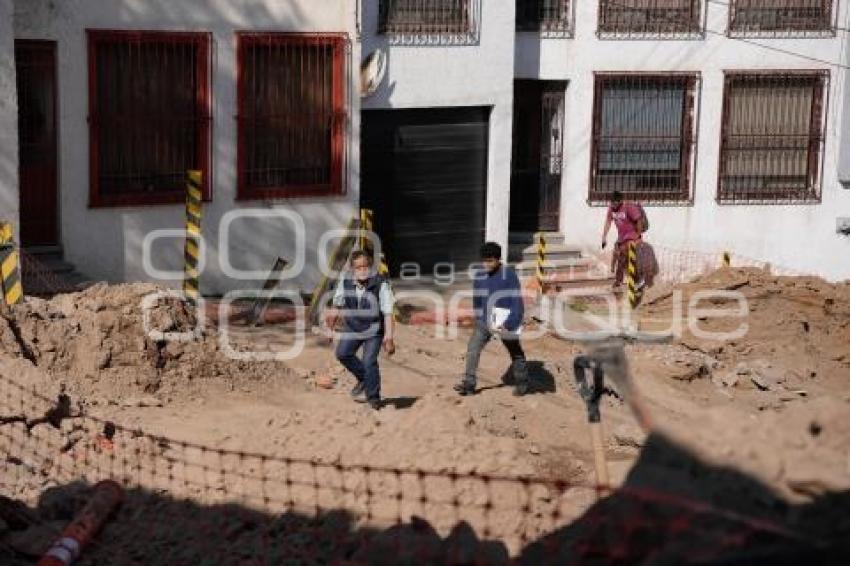 TLAXCALA . TRABAJOS DE PAVIMENTO