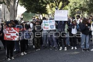 FNERRR . MANIFESTACIÓN