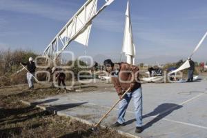 POLIDEPORTIVO SAN PABLO XOCHIMEHUACAN . FAENA