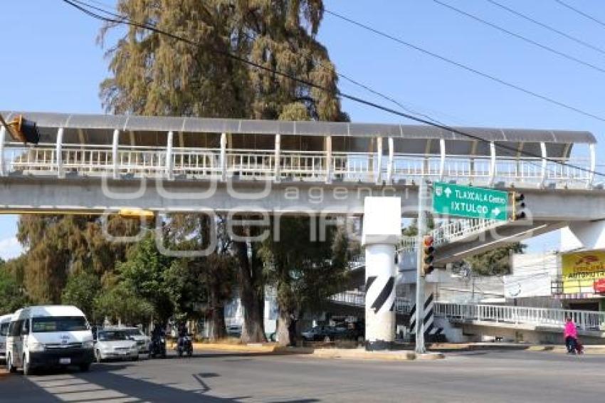 TLAXCALA . PUENTE PEATONAL