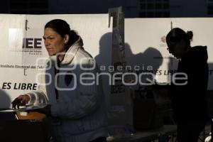 ELECCIONES . JUNTAS AUXILIARES