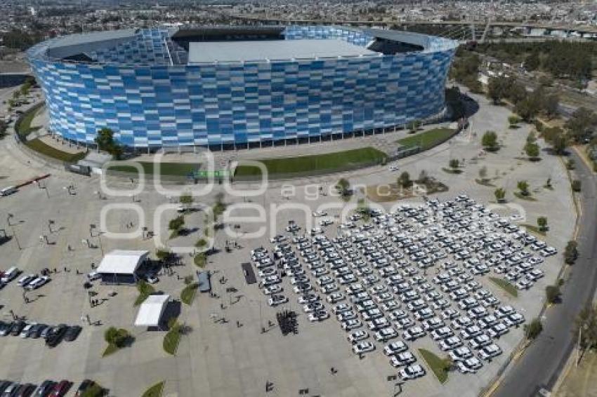 AYUNTAMIENTO . ENTREGA DE PATRULLAS