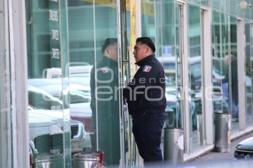 VANDALISMO PLAZA COMERCIAL