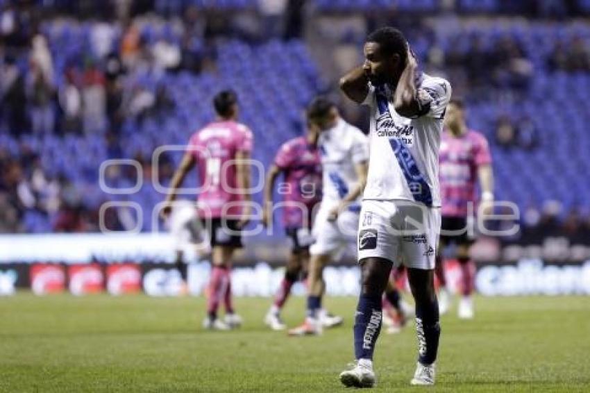 FÚTBOL . CLUB PUEBLA VS MAZATLÁN