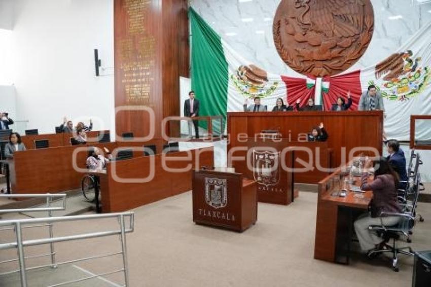TLAXCALA . CONGRESO