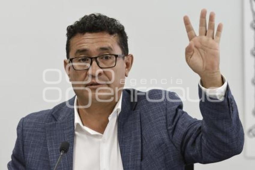 PÁVEL GASPAR