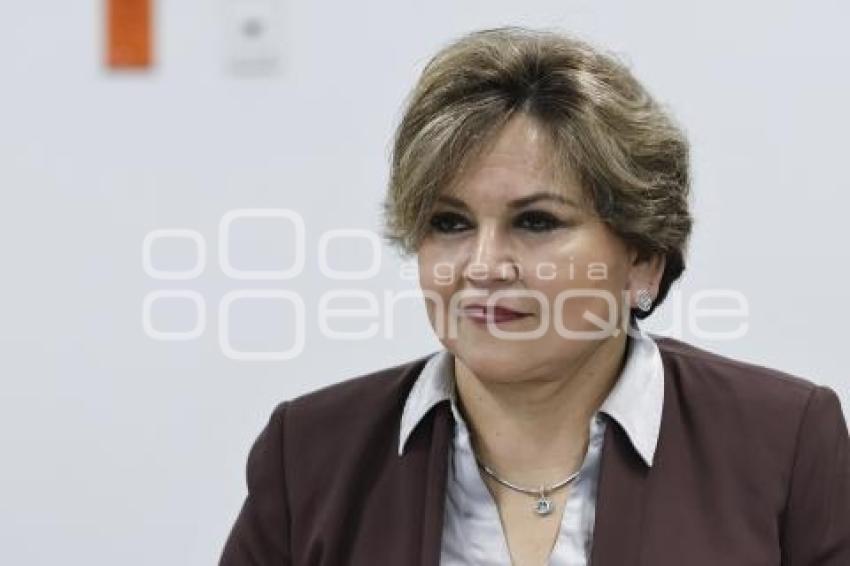 FLORICEL GONZÁLEZ