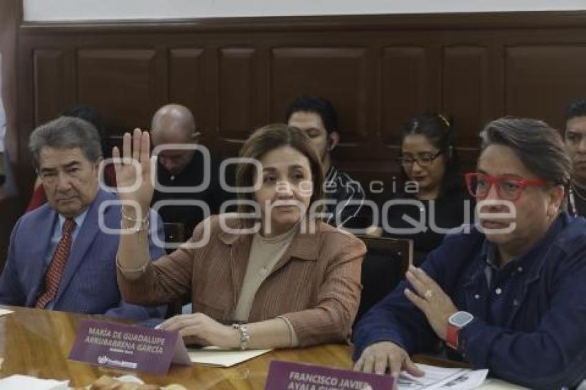 REGIDORES . COMISIÓN DE EDUCACIÓN