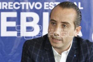 PAN . MARIO RIESTRA