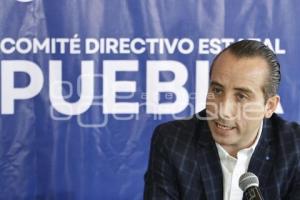 PAN . MARIO RIESTRA