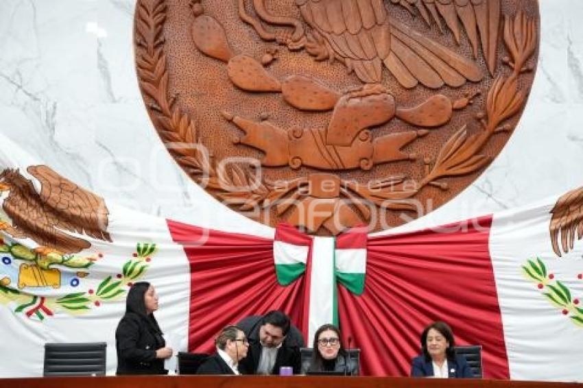 TLAXCALA . CONGRESO