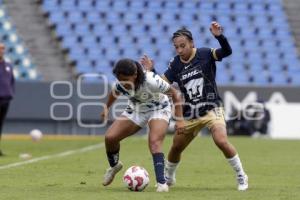 FÚTBOL FEMENINL . PUEBLA VS PUMAS