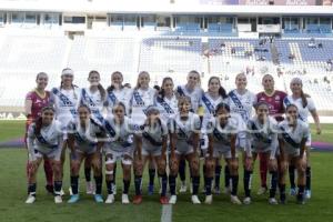 FÚTBOL FEMENINL . PUEBLA VS PUMAS