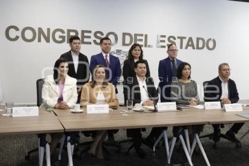 CONGRESO . COMISIÓN CONTROL Y VIGILANCIA