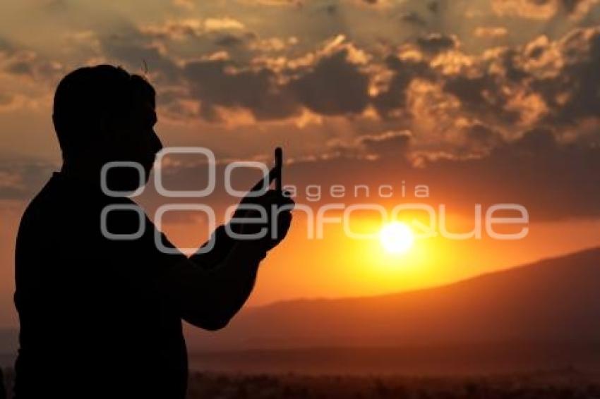 ATARDECER
