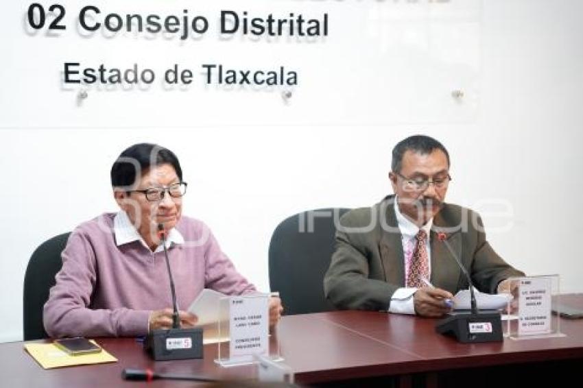 TLAXCALA . SESIÓN EXTRAORDINARIA INE