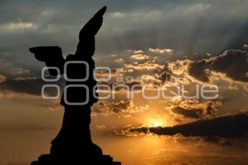 ATARDECER