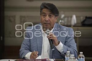 FRANCISCO JAVIER AYALA