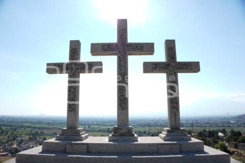 TLAXCALA . CERRO LAS TRES CRUCES
